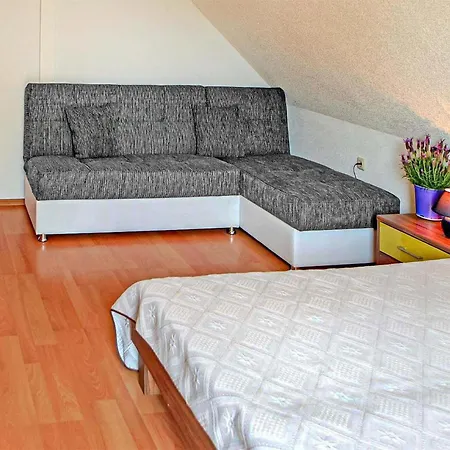 Semesterbostad Ferienhaus Verchen